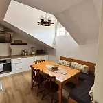Itan Cozy Modern Lejlighed