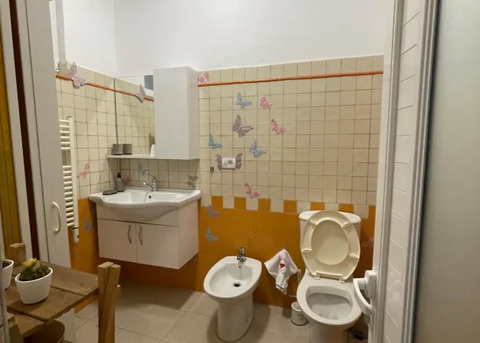 Itan Cozy Modern 地拉那